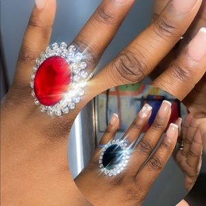 Black Oversized Oval Stone Ring